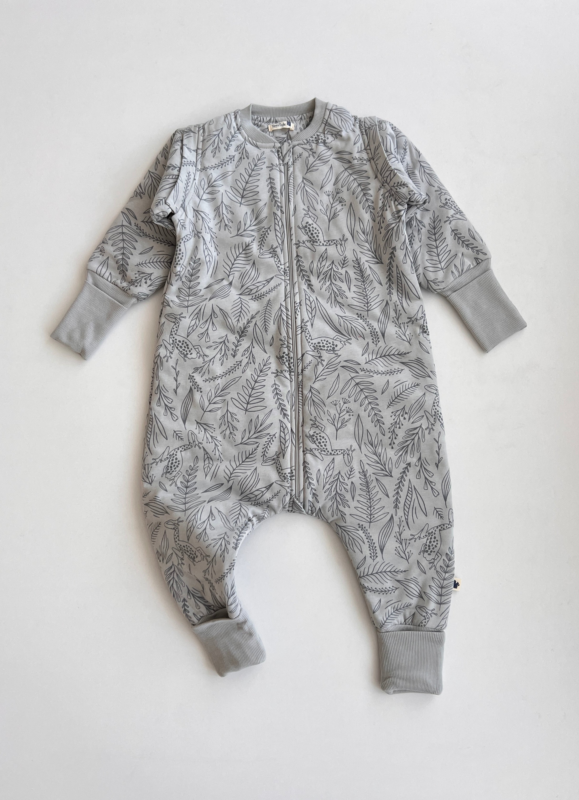 Thes Gjumi (2.5 TOG) "Little Frog Navy" – 100% Pambuk