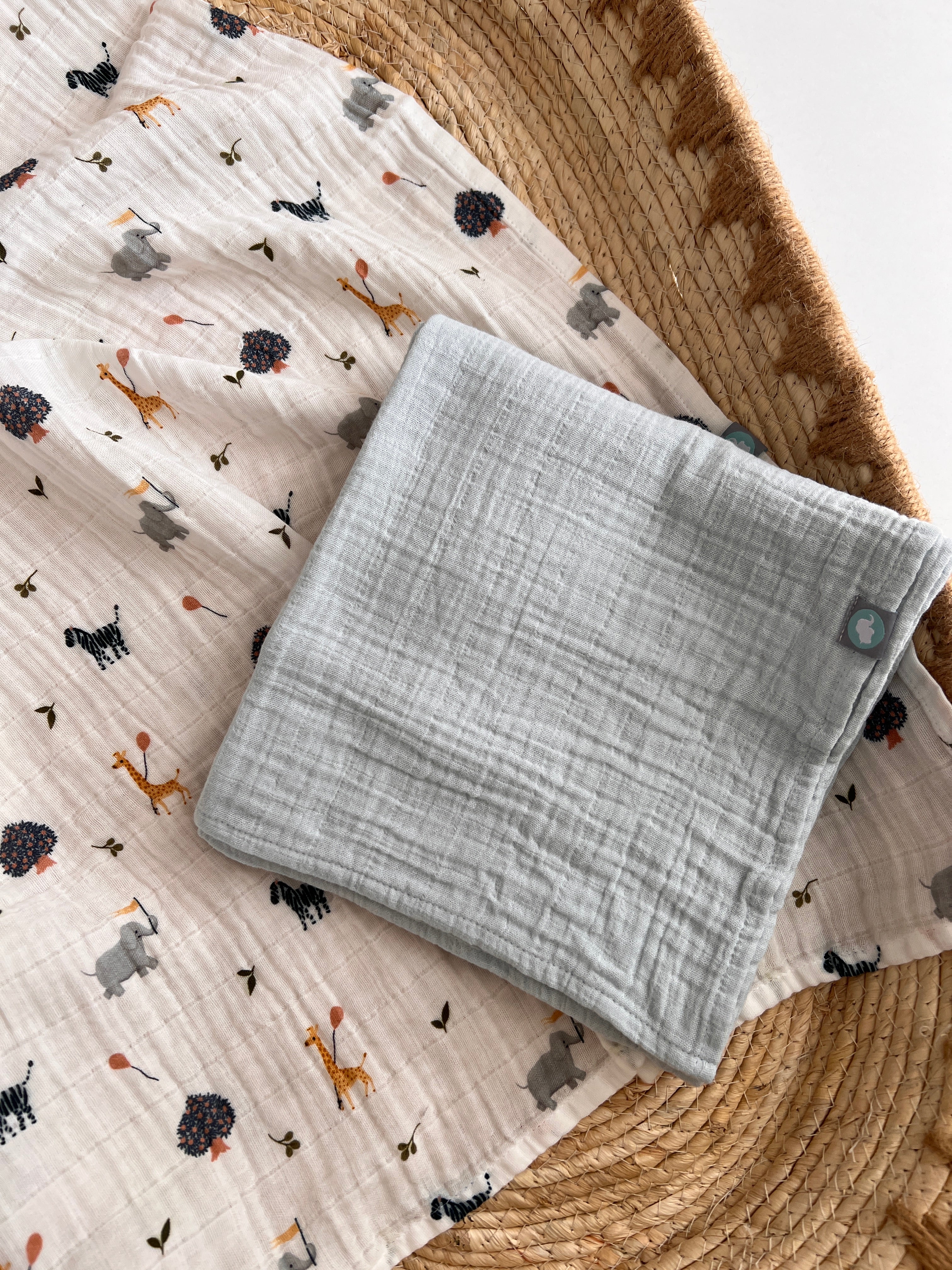 Set me 2 Napa Muslin (90x90 cm) – "Zoo Blue"