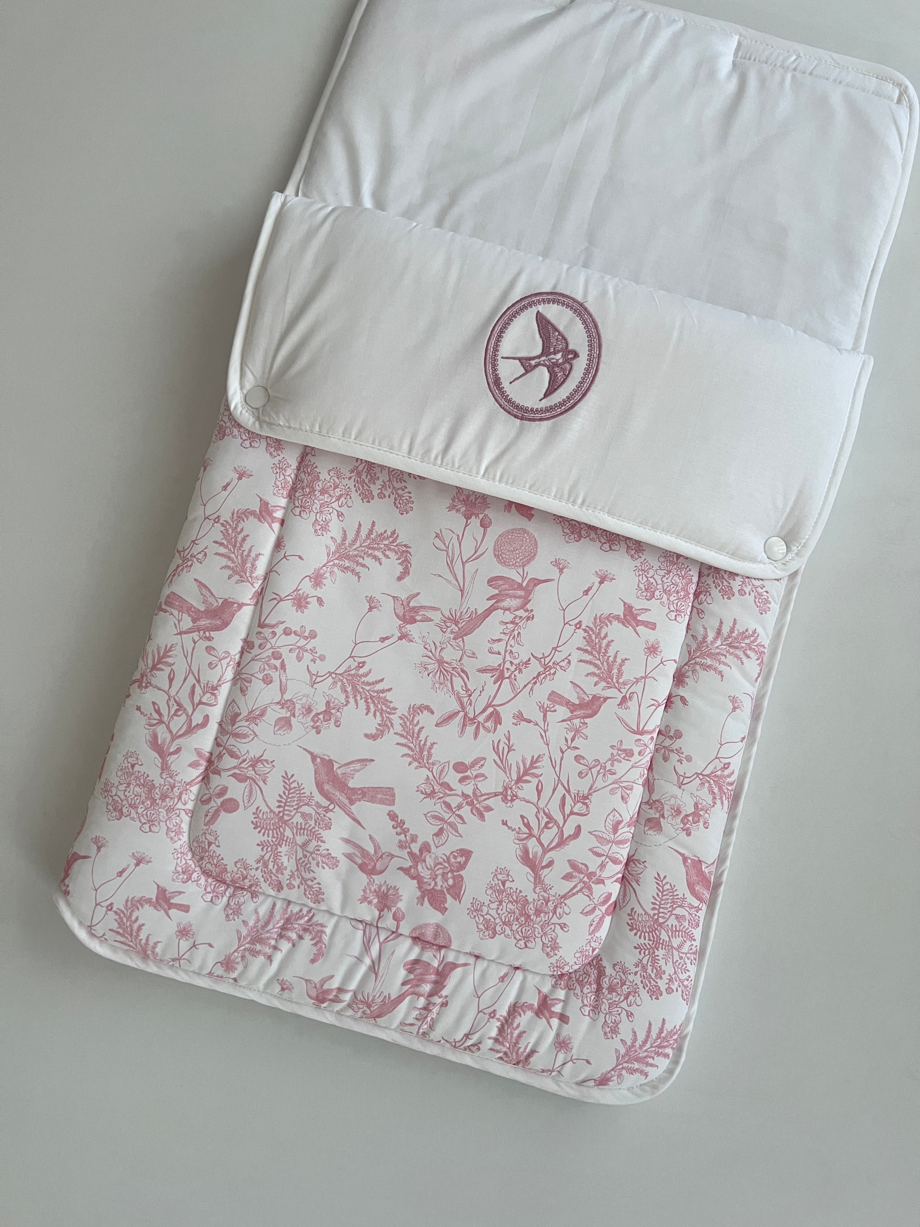 Portbebe "Hummingbird Pink" – (40x70 cm)