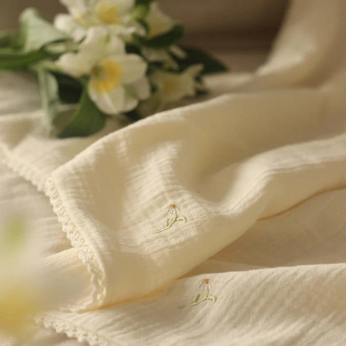 Batanije Jersey Fleece me Qëndisje – Chamomile