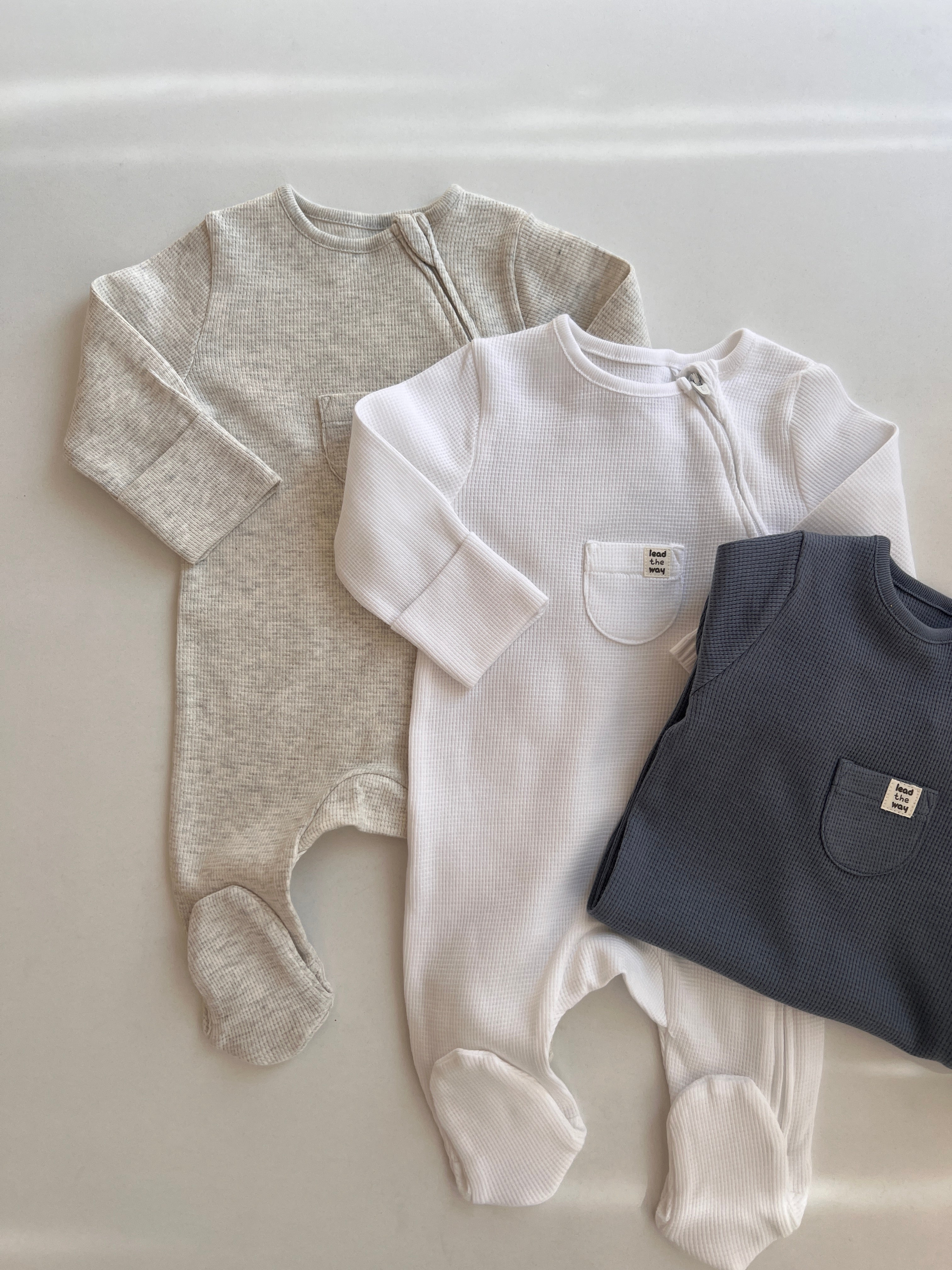 Set me 3 Tutina - Gri, Bardhe, Gri e erret