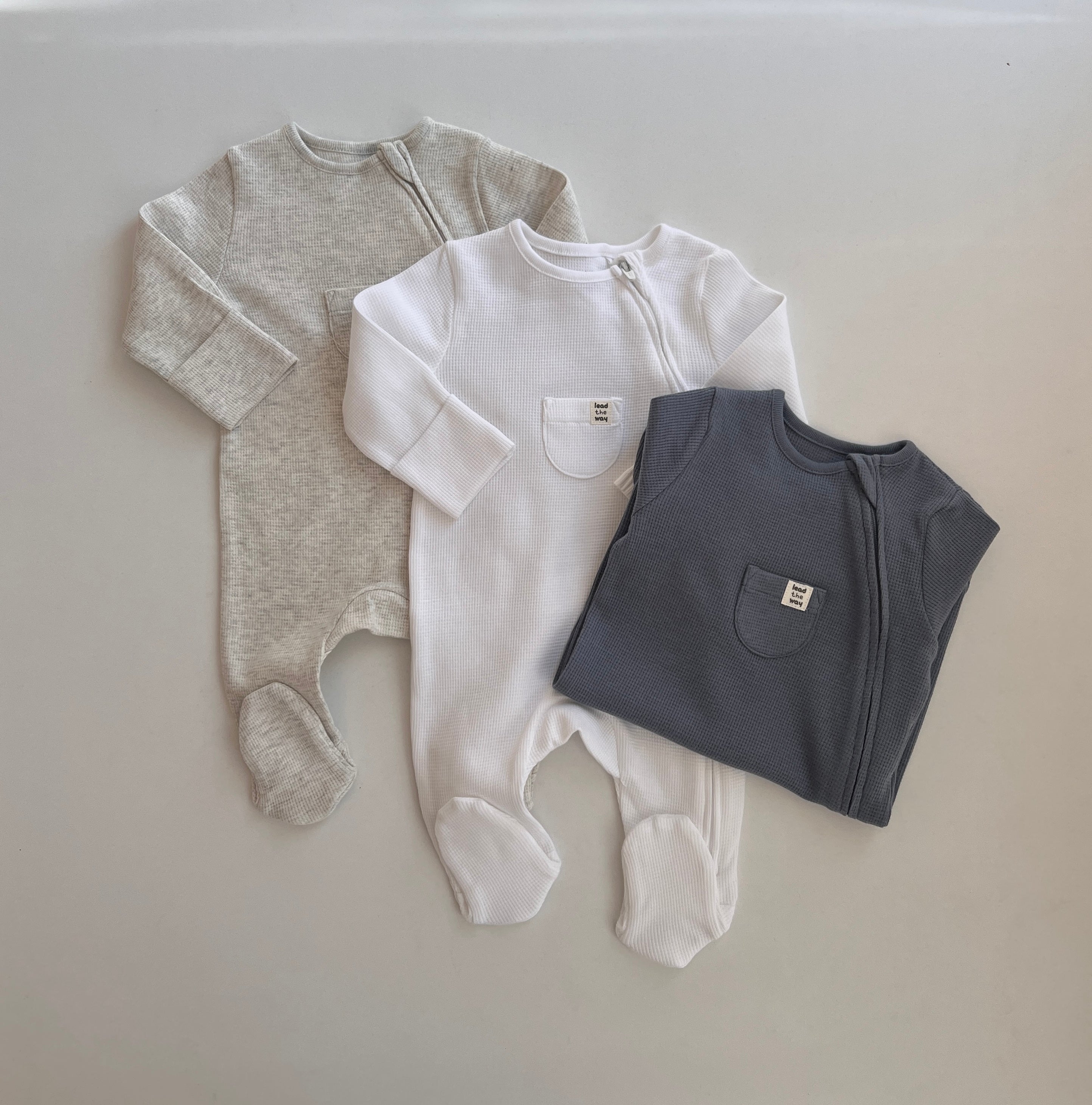 Set me 3 Tutina - Gri, Bardhe, Gri e erret
