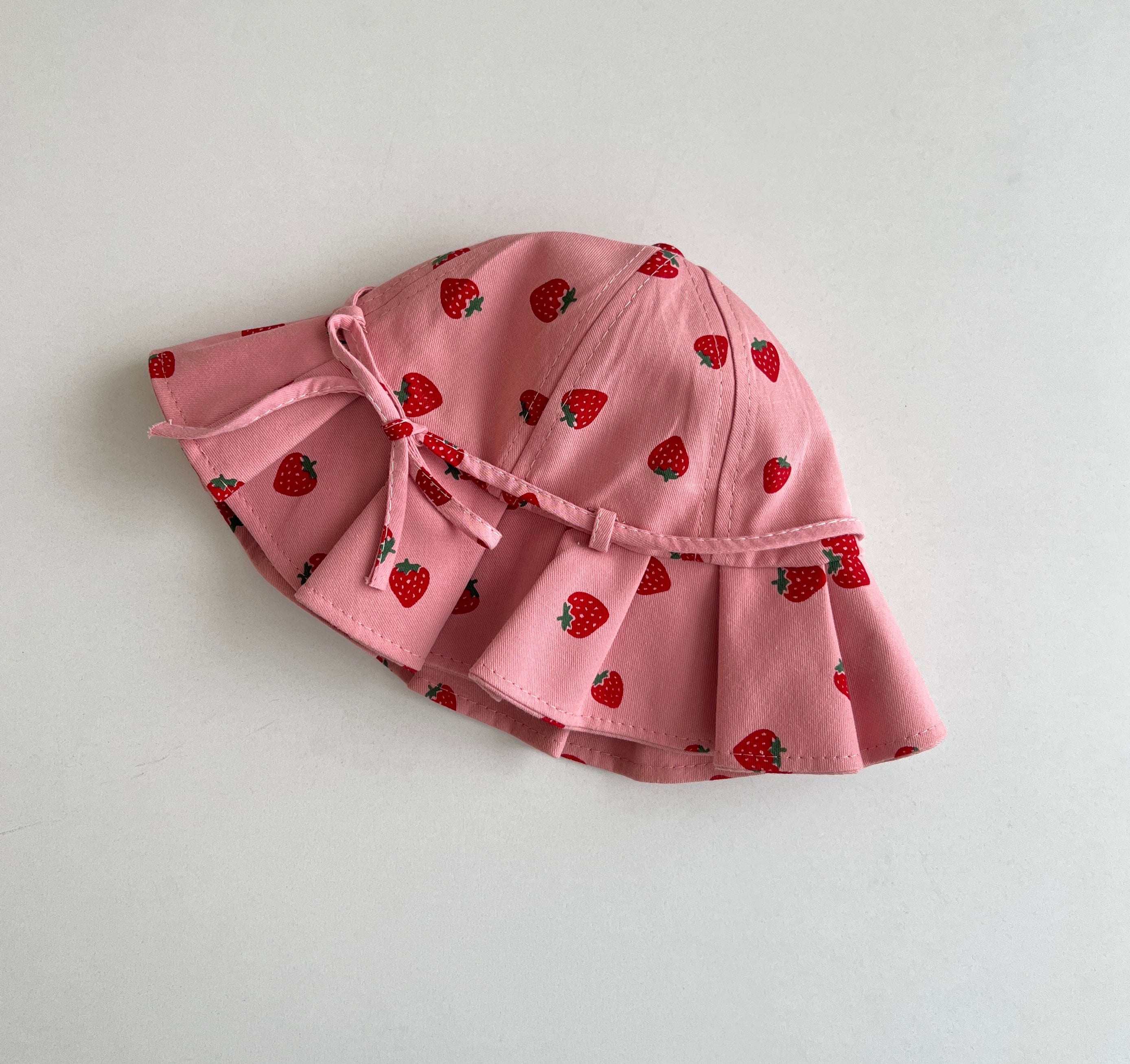 Kapele Verore "Sweet Strawberry" – Mbrojtje me Stil!