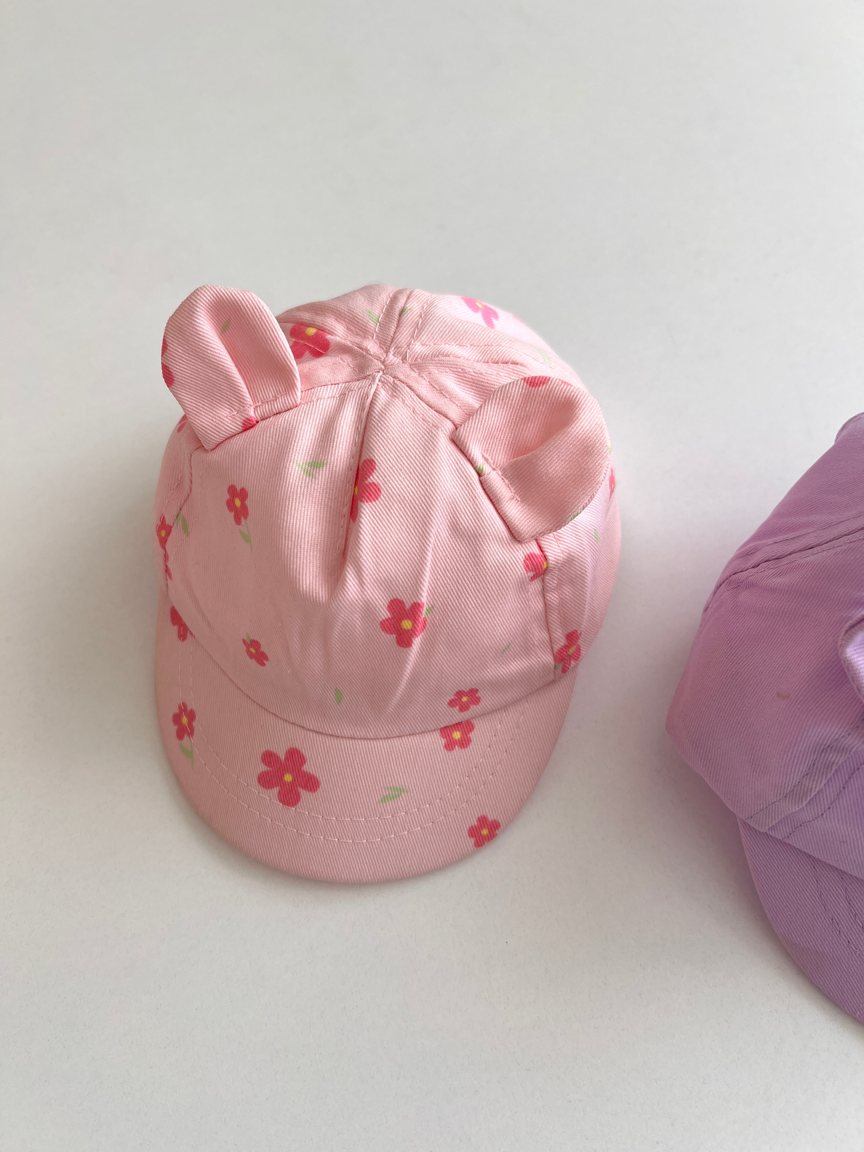 Set 2 Kapele "Cute Ears" – Pink Flowers & Purple Kitty