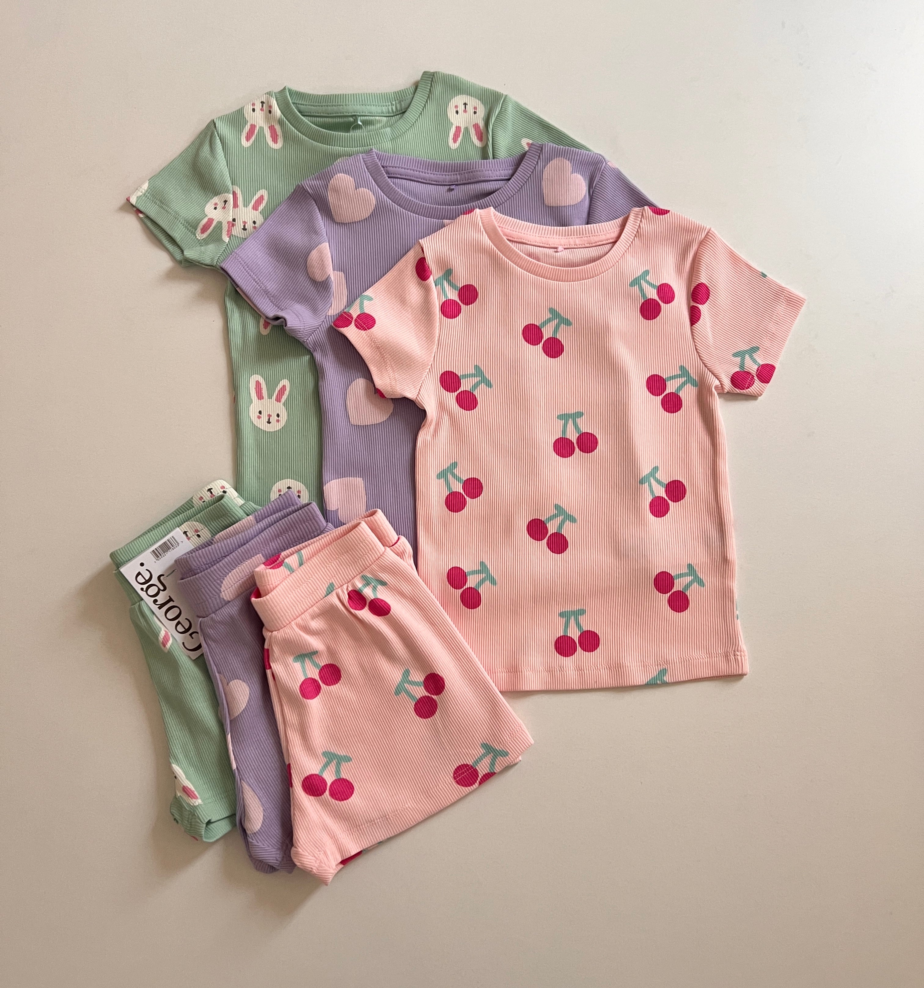 Set me 7 Kostume - Ngjyra Pastel