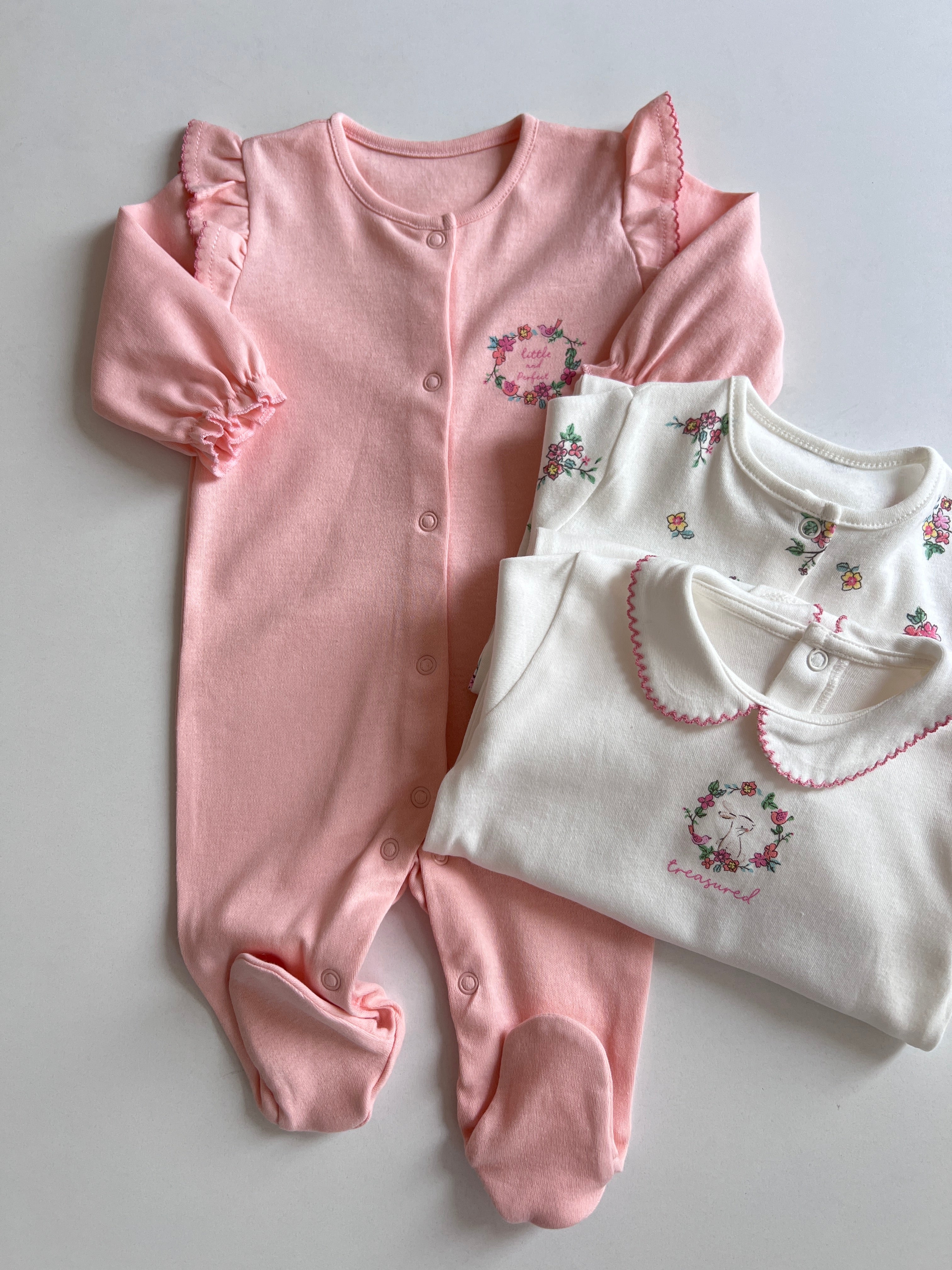 Set me 3 Tutina me Lule - "Floral Bunny"