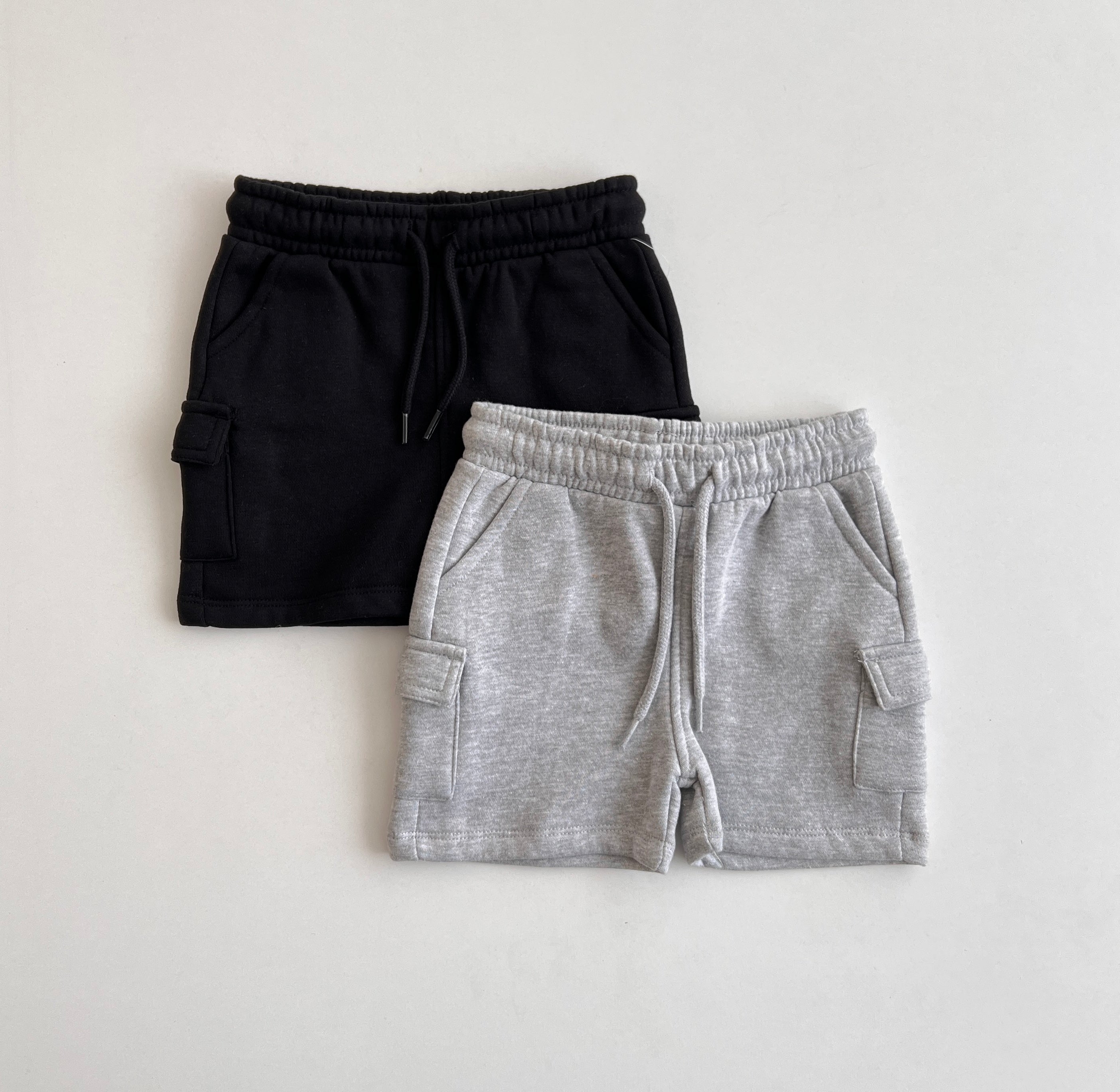 Pantallona te Shkurtra Cargo per Femije – Komoditet dhe Stil ne Çdo Levizje