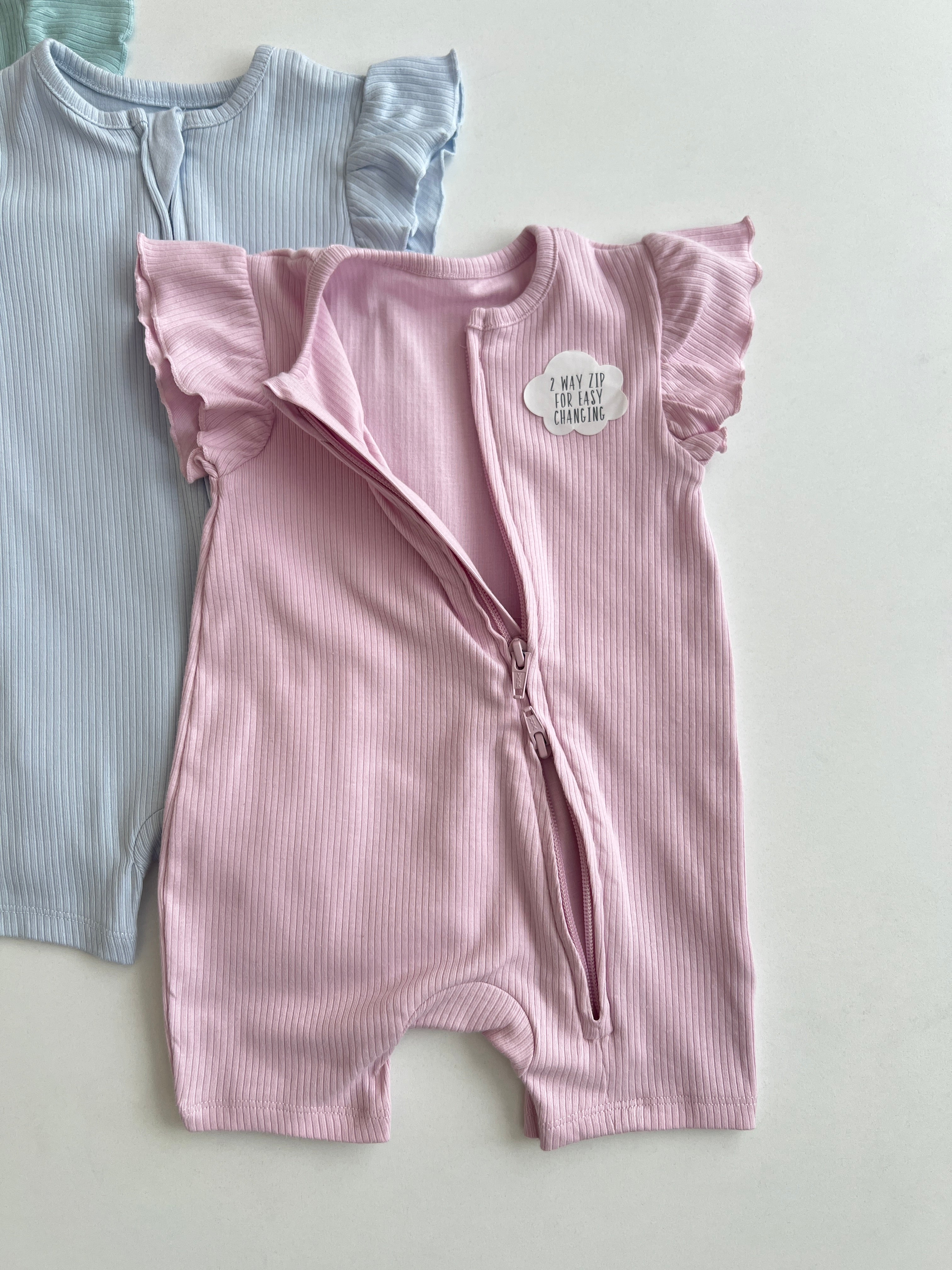 Set me 3 Rompera "Pastel Bliss" – Me Zinxhir te Dyfishte