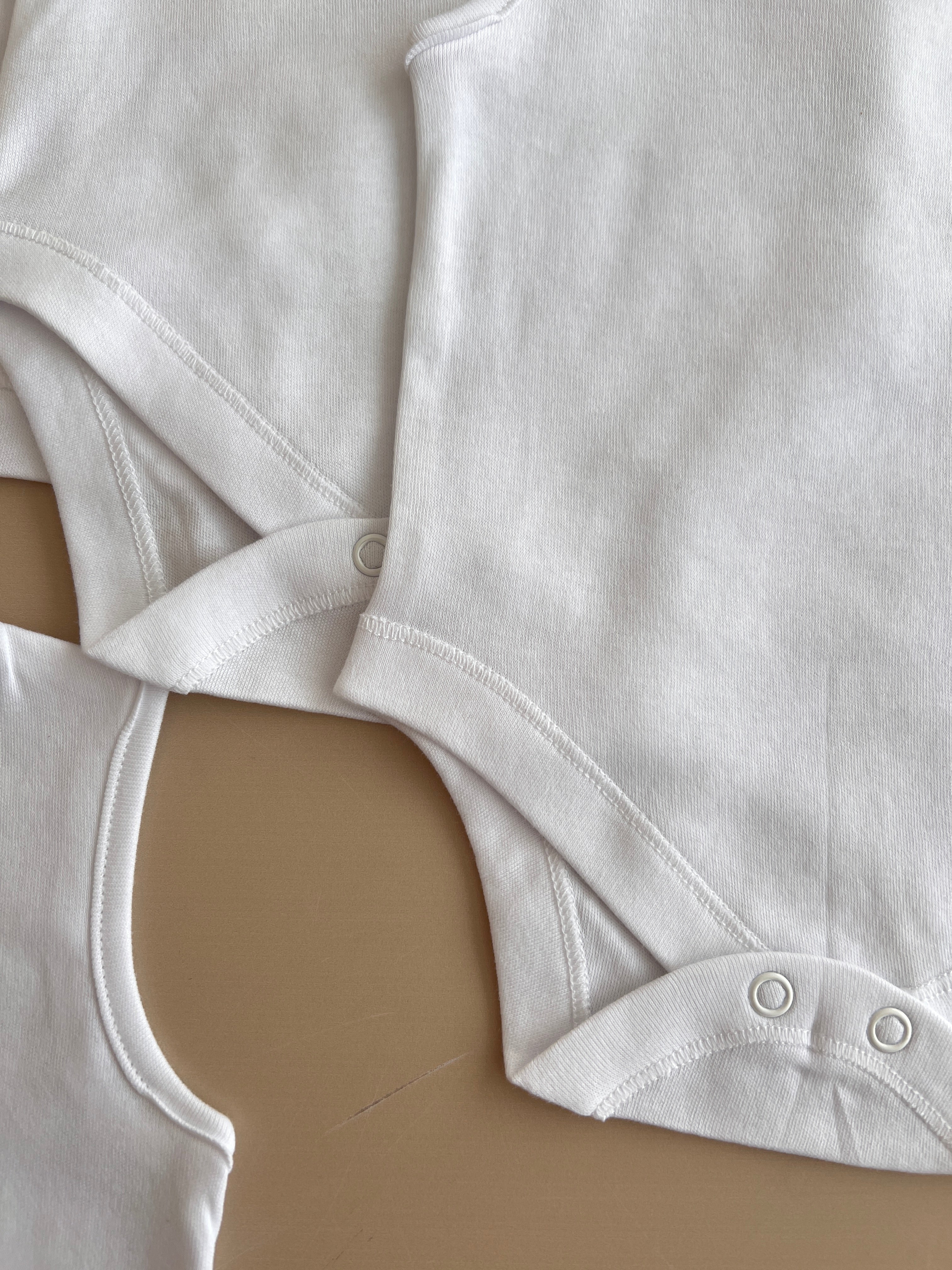 Set me 5 Body te Bardhe pa Menge "Airy Comfort"