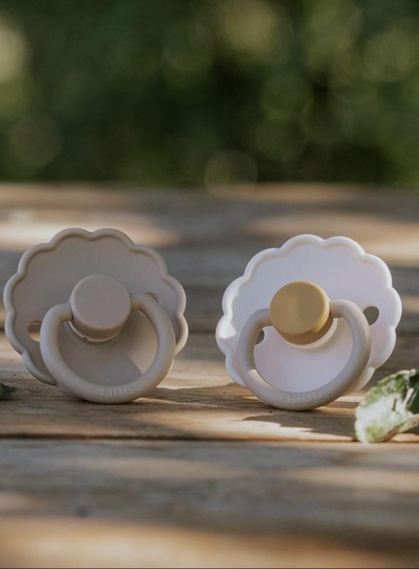 Set Me 2 Cuca Nude Dhe I Bardhe