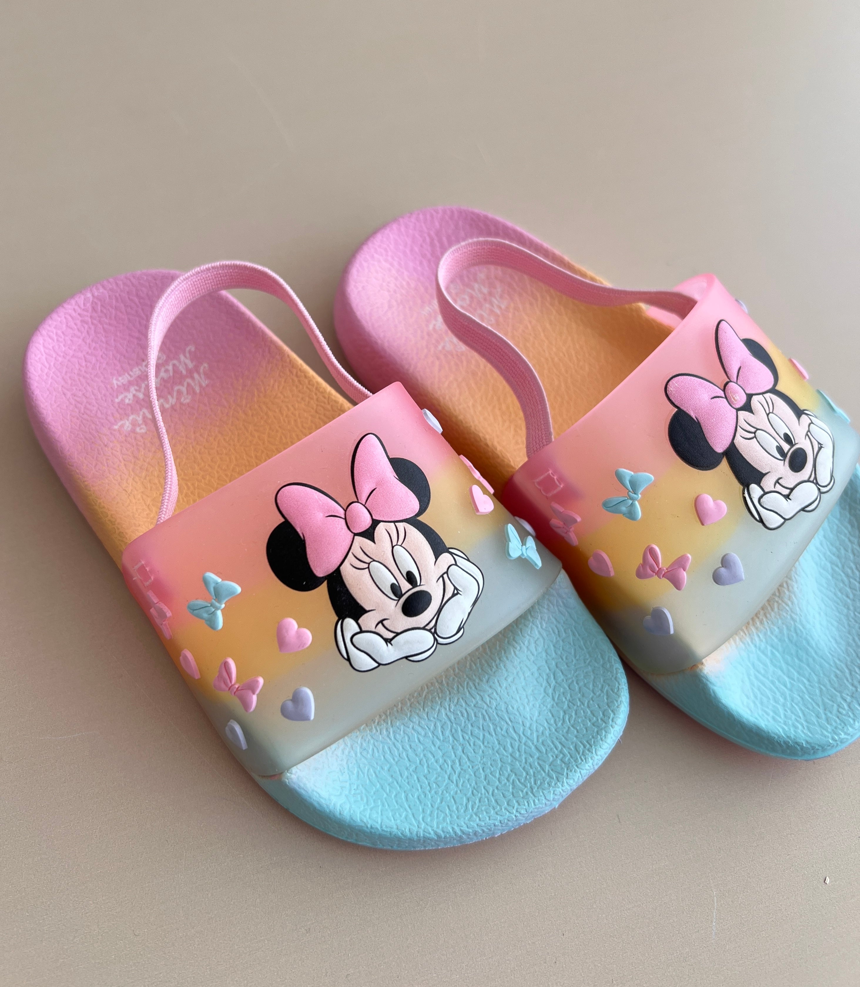 Shapka Minnie Mouse