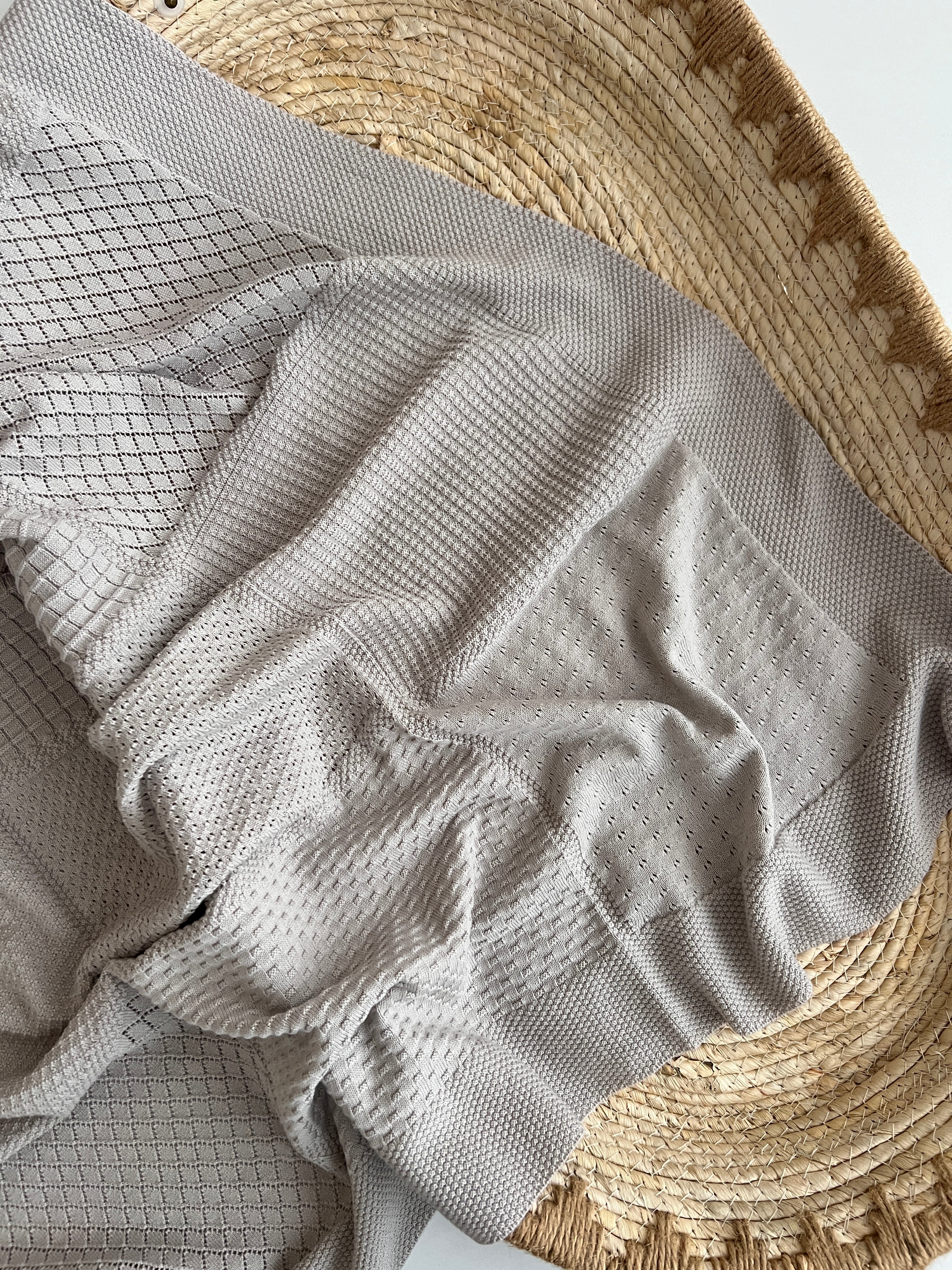 Batanie Gri e Hapur 90x90 cm - Pale Gray