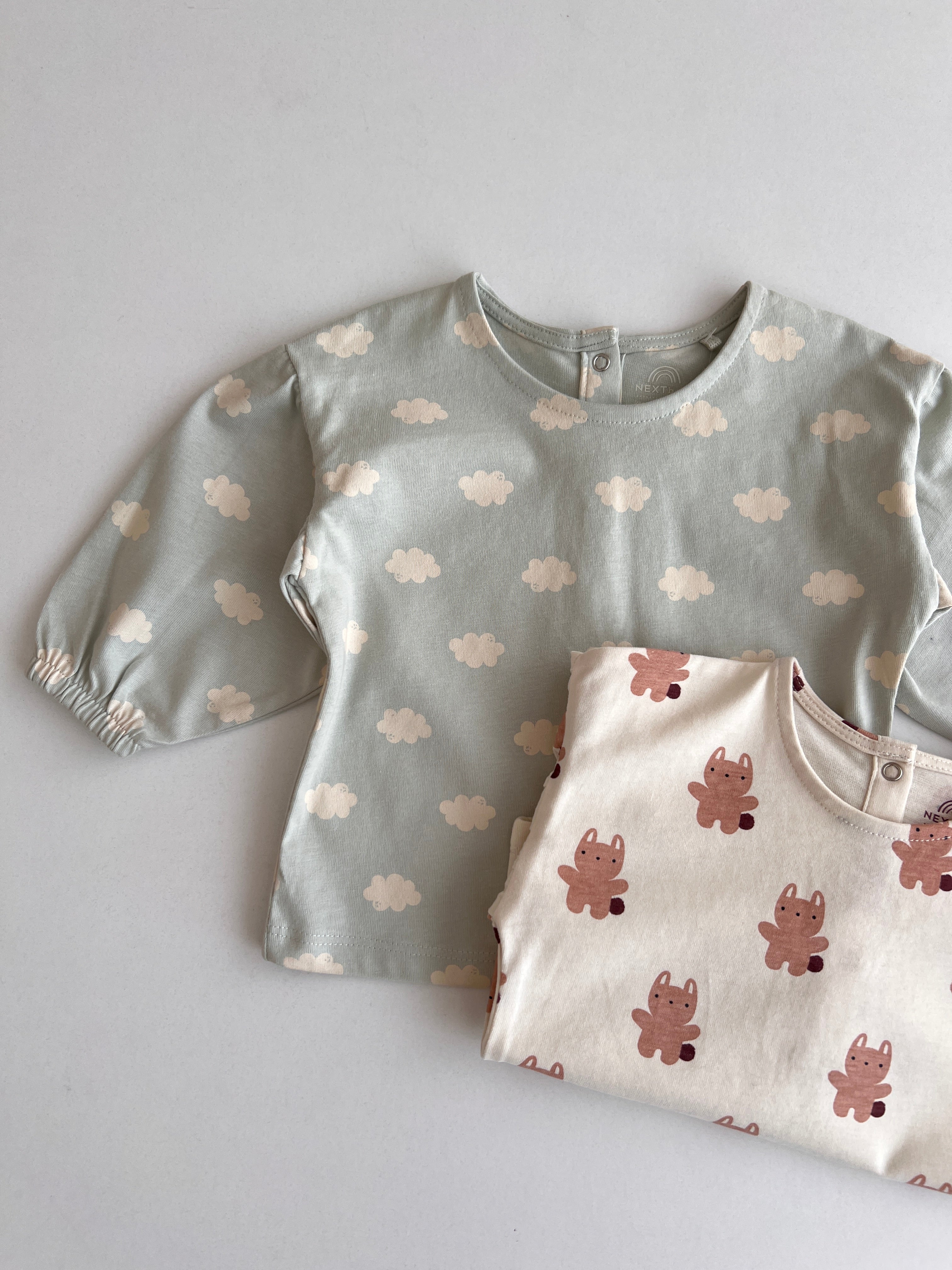 Set me 2 Bluza me Menge te Gjata "Cloudy Dreams"