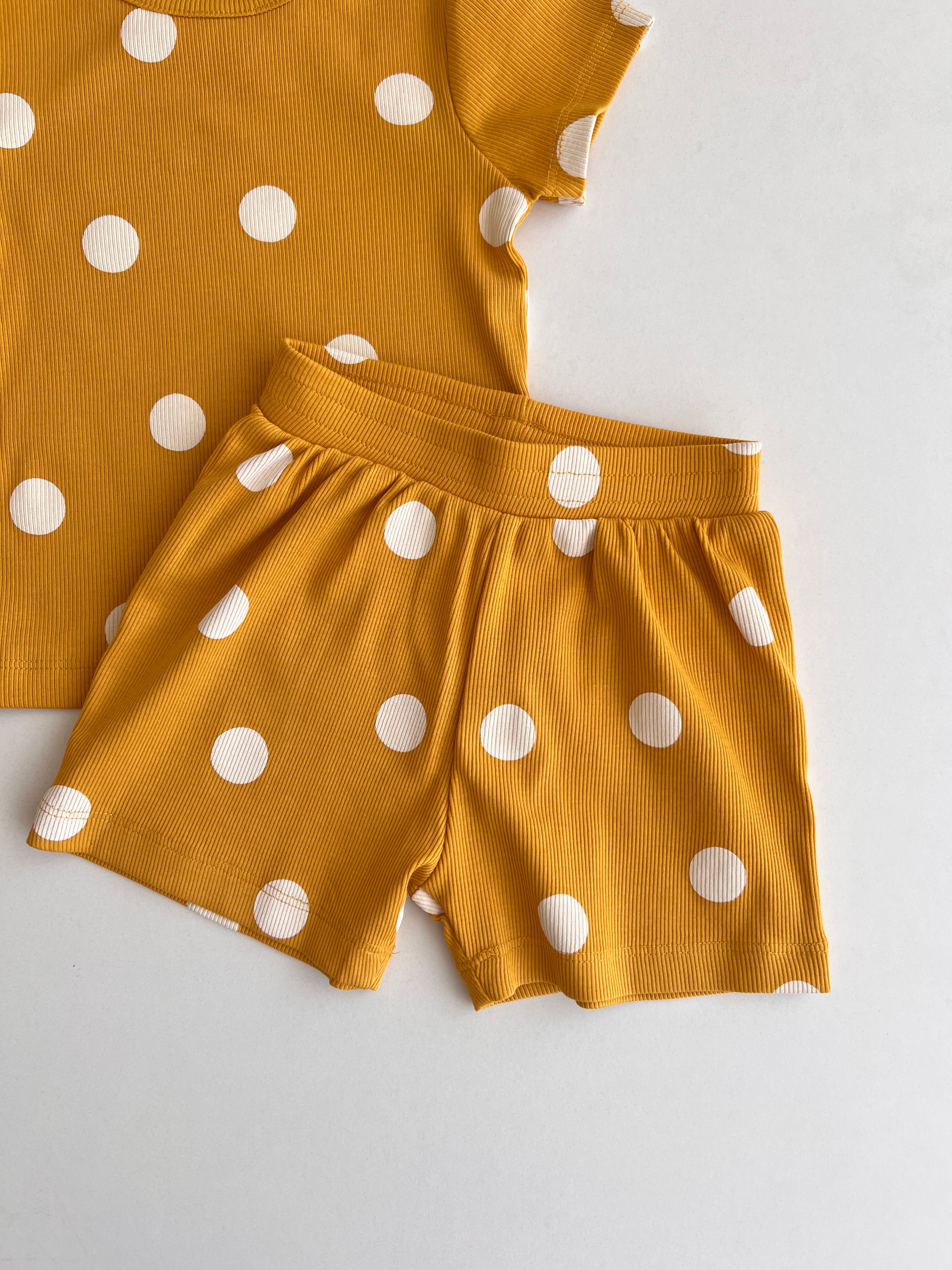 Kostum "Retro Polka Dot Rib"