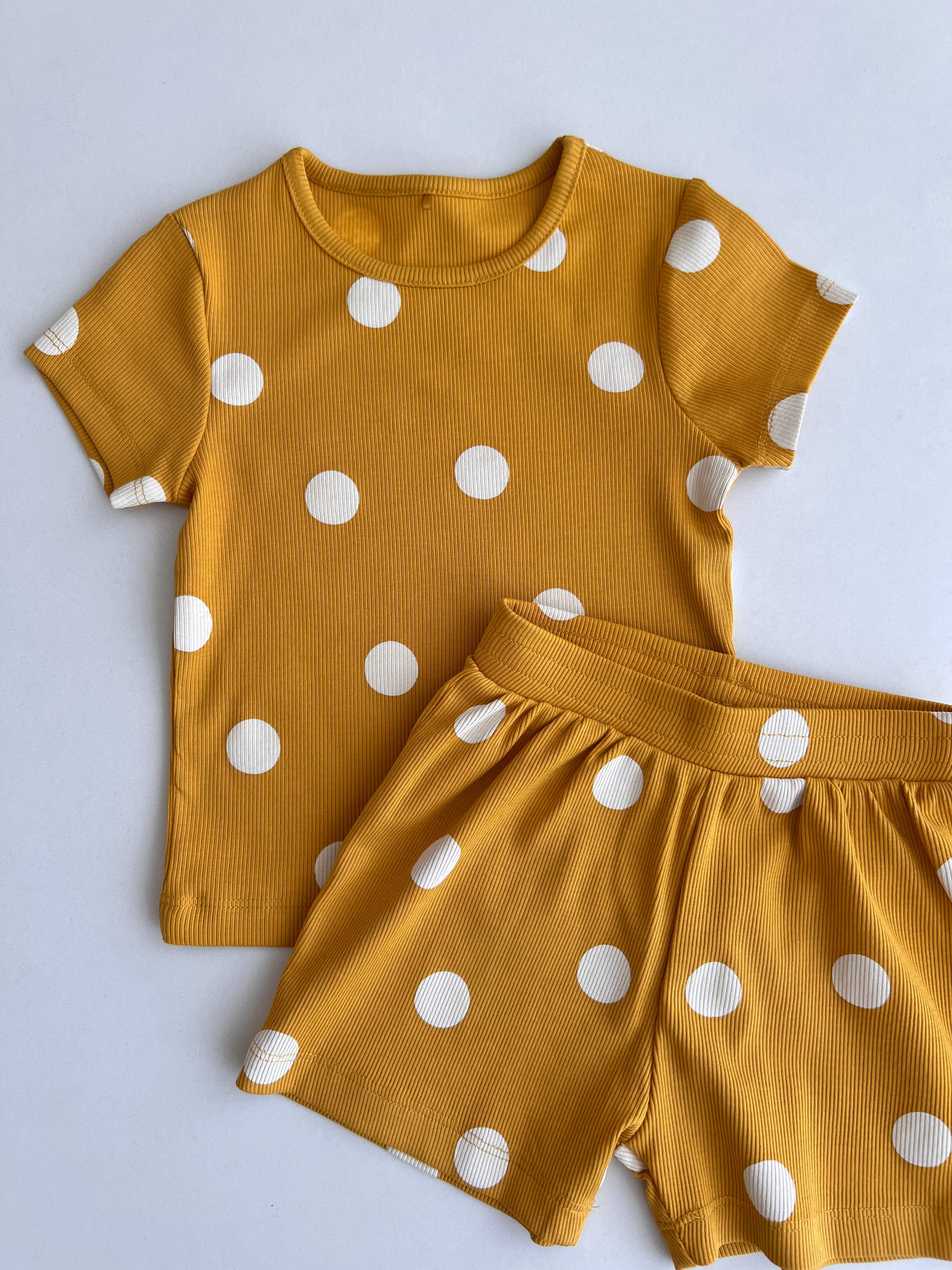 Kostum "Retro Polka Dot Rib"