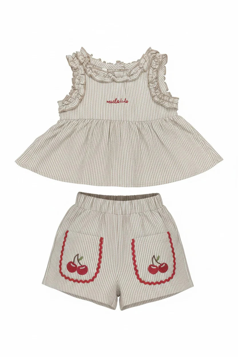 Kostum me Vija dhe Qendisje Qershie - Bluzë & Pantallona
