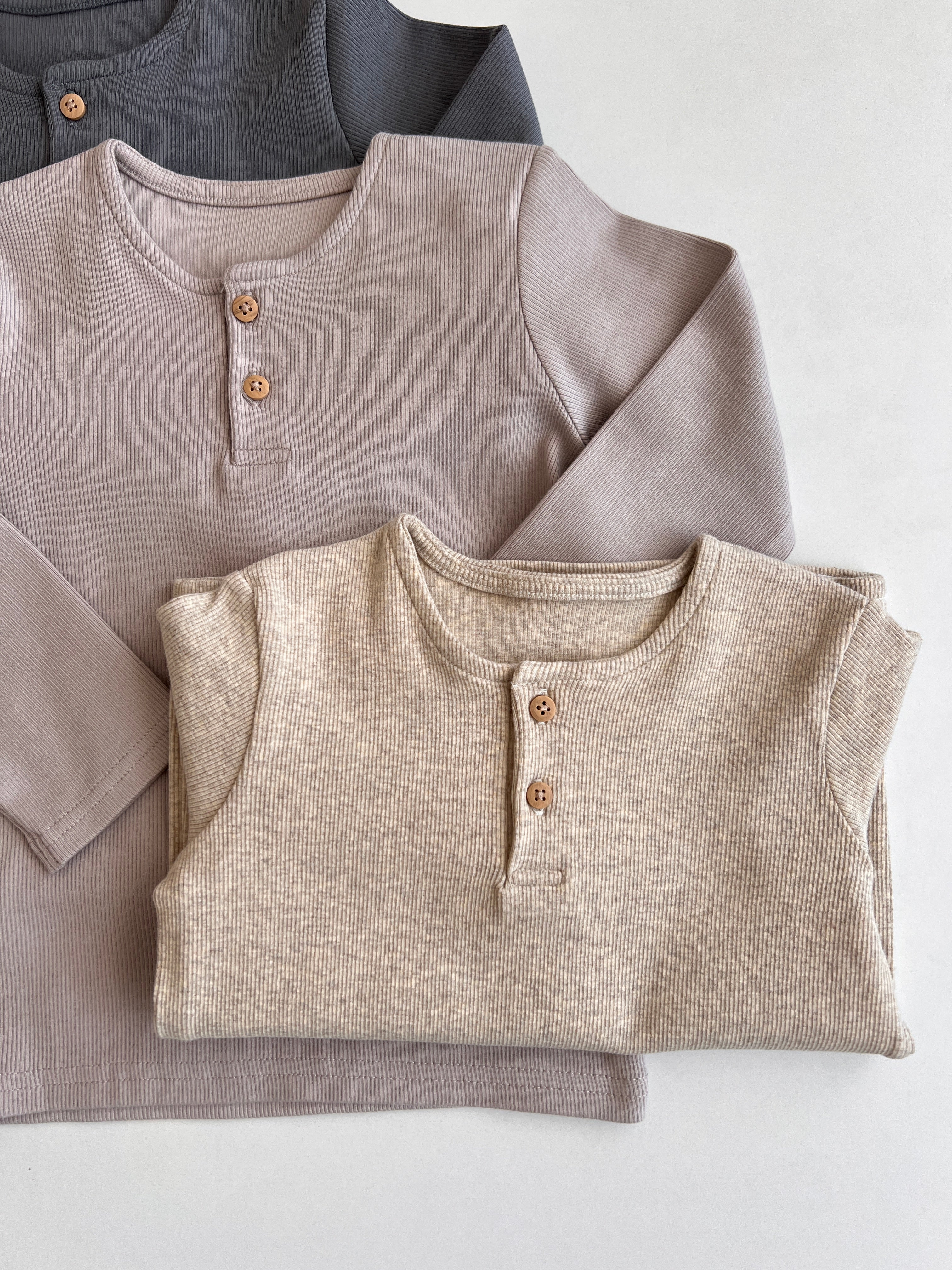 Set me 3 Bluza Henley me Menge te Gjata per Femije