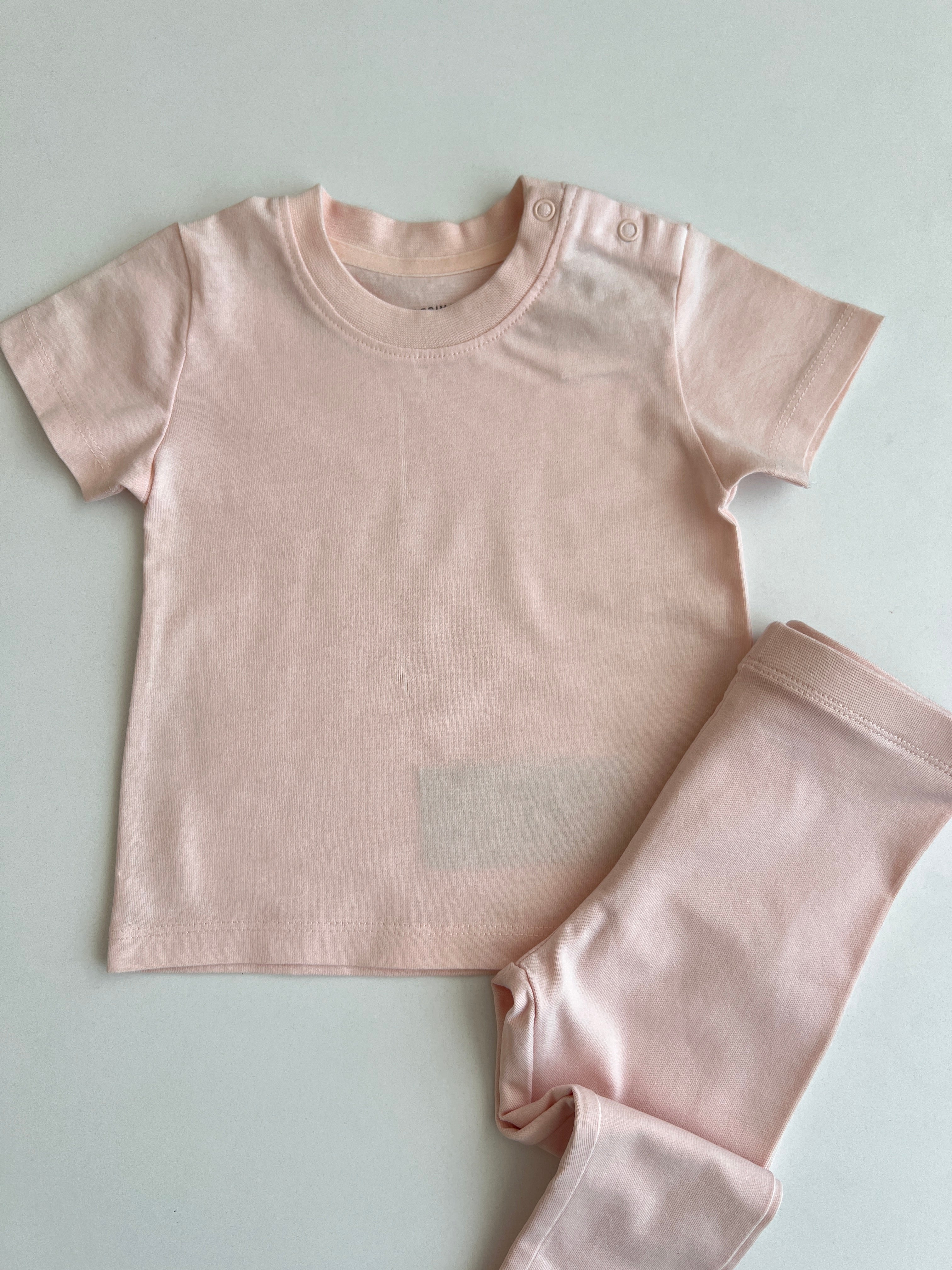 Kostum Minimalist Roze me Bluze dhe Tuta