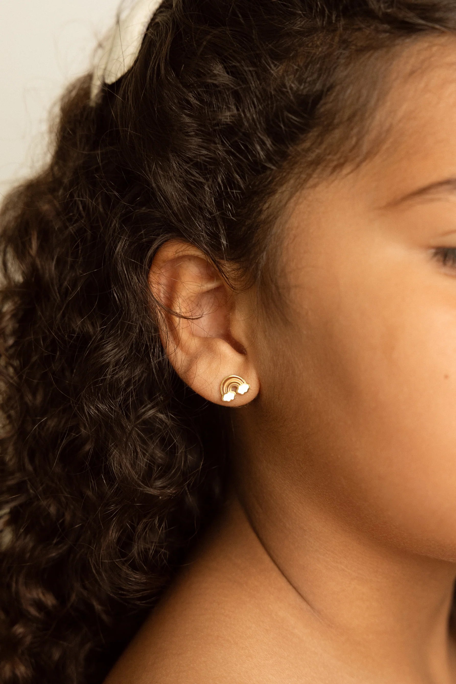 Vathë Me Ylber Te Veshur Me Ar 18k