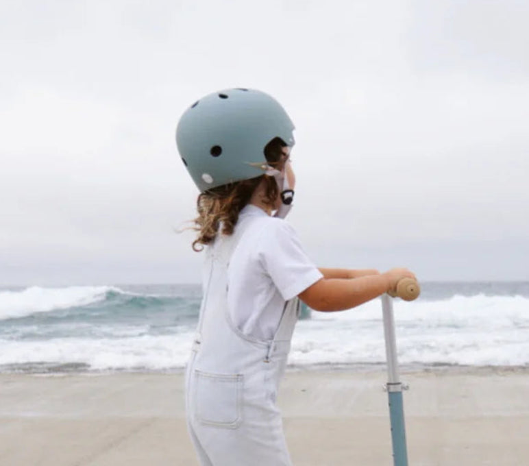 Banwood Eco Helmet Teal – Kaske Femijesh Eco dhe e Sigurt