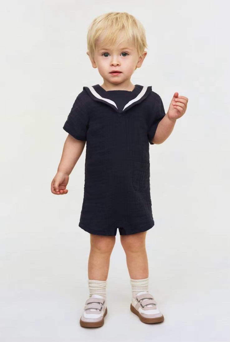 Romper Marinar – 100% Pambuk Muslin ne Ngjyre Blu Marine