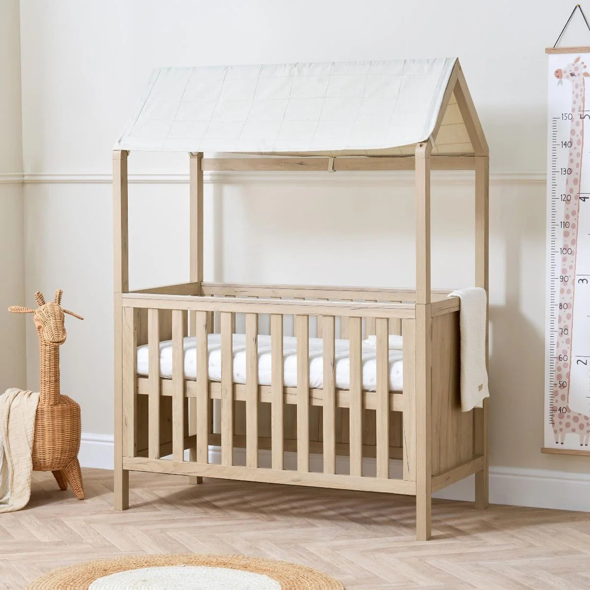 Krevat Bebe 3-ne-1 Casa – Nga Lindja ne Moshat Shkollore – Harvest Oak