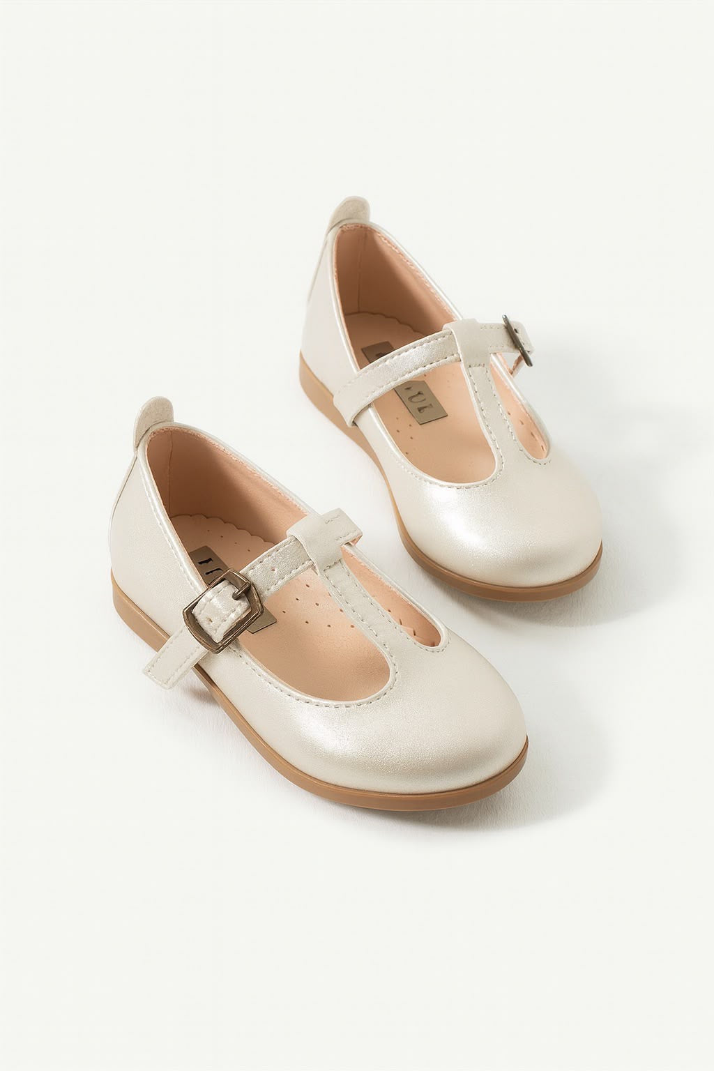 Kepuce me Rrip "T" - Pearl