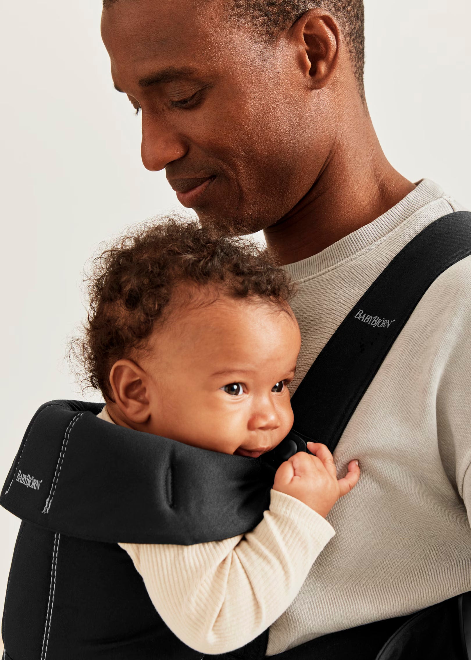 Baby Carrier (Kangur) Mini Woven - Black