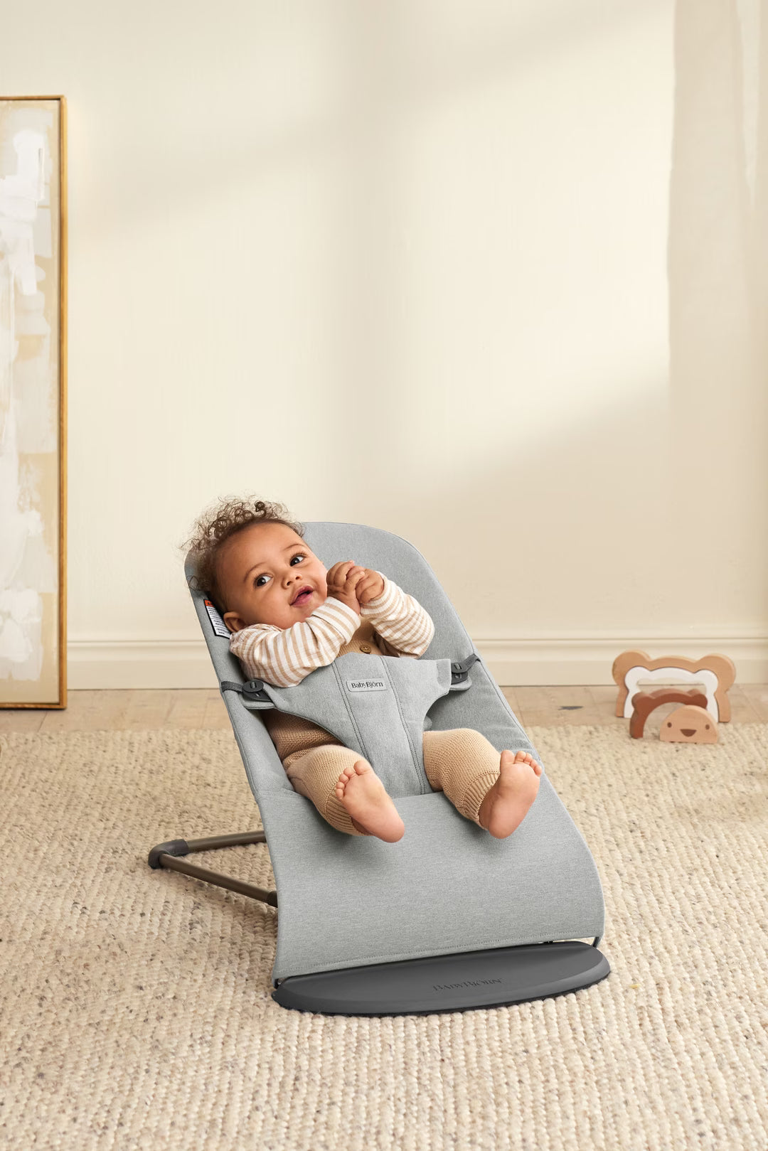 Bbj Bouncer Bliss Woven Petal Quilt – Light Gray