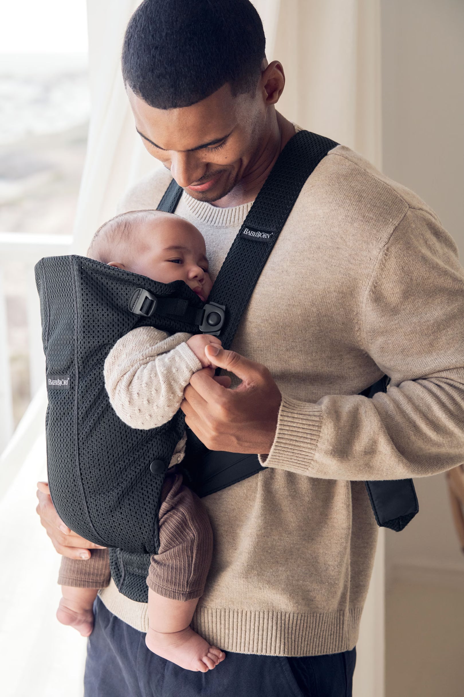 Baby Carrier Mini 3D Mesh (Kangur) - Black