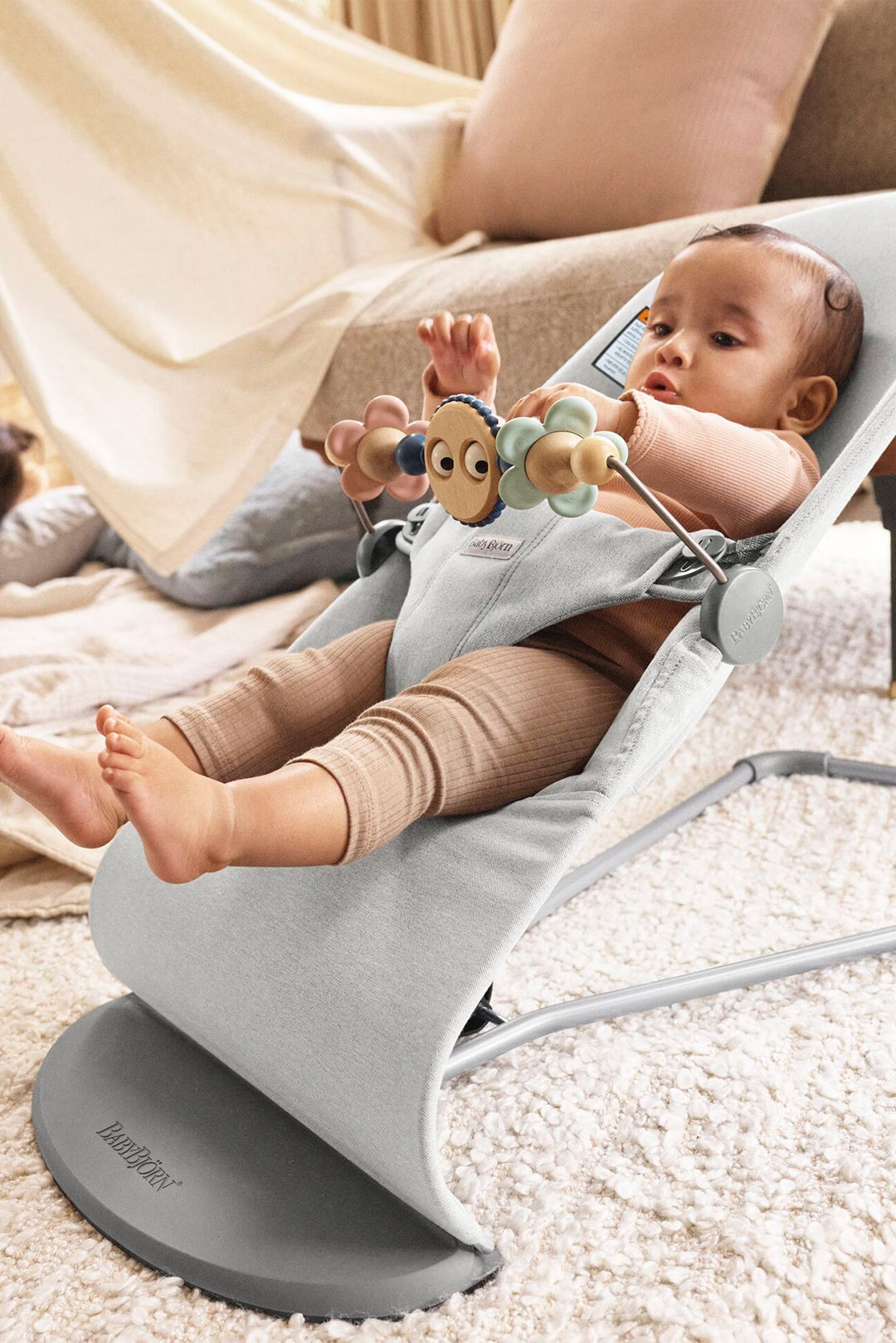 Loder per Bouncer BABYBJÖRN – Google Eyes Pastel