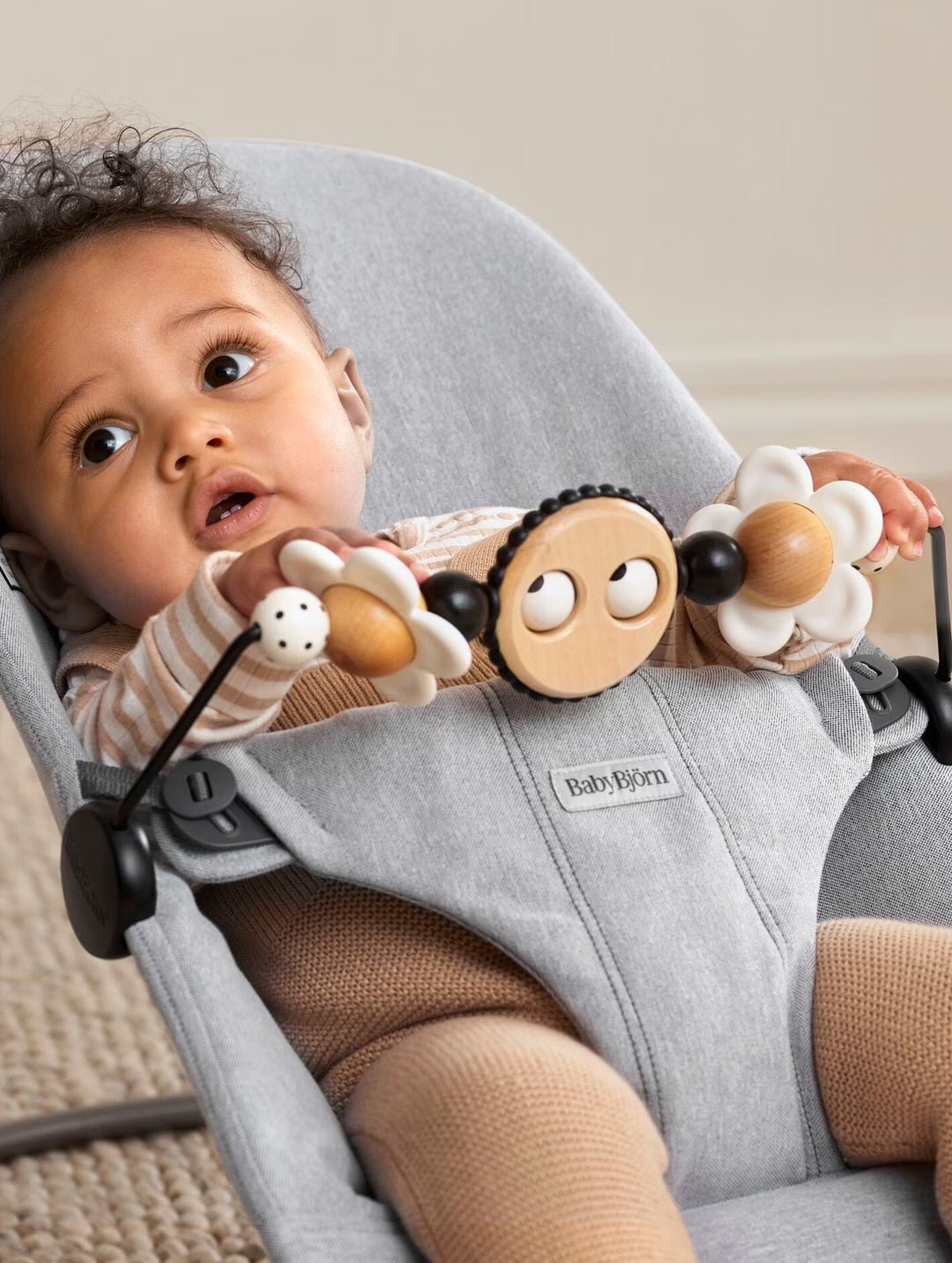 Loder per Bouncer BABYBJÖRN – Google Eyes Black & White