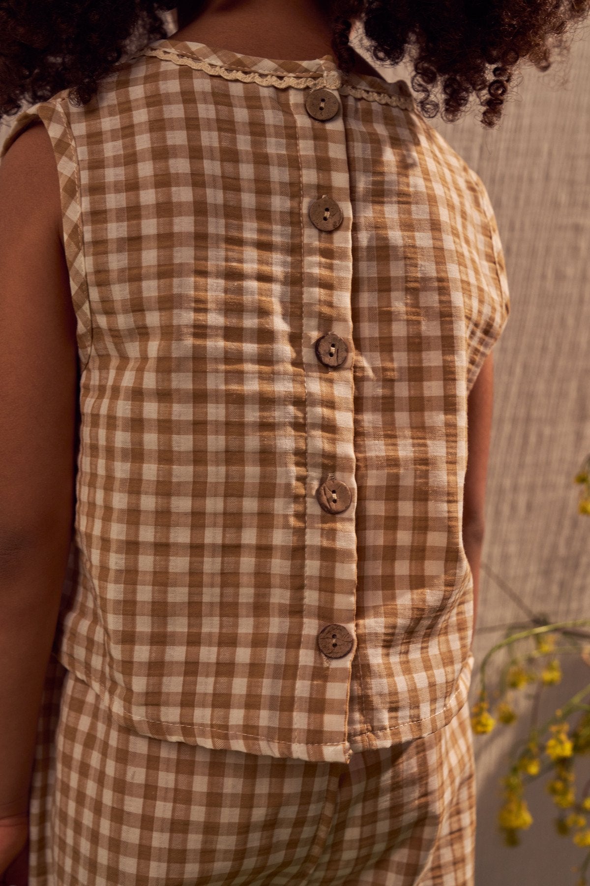 kostum Kaf Bluze me Kopsa Pas & Pantallona te Gjera - "DAISY PICNIC"