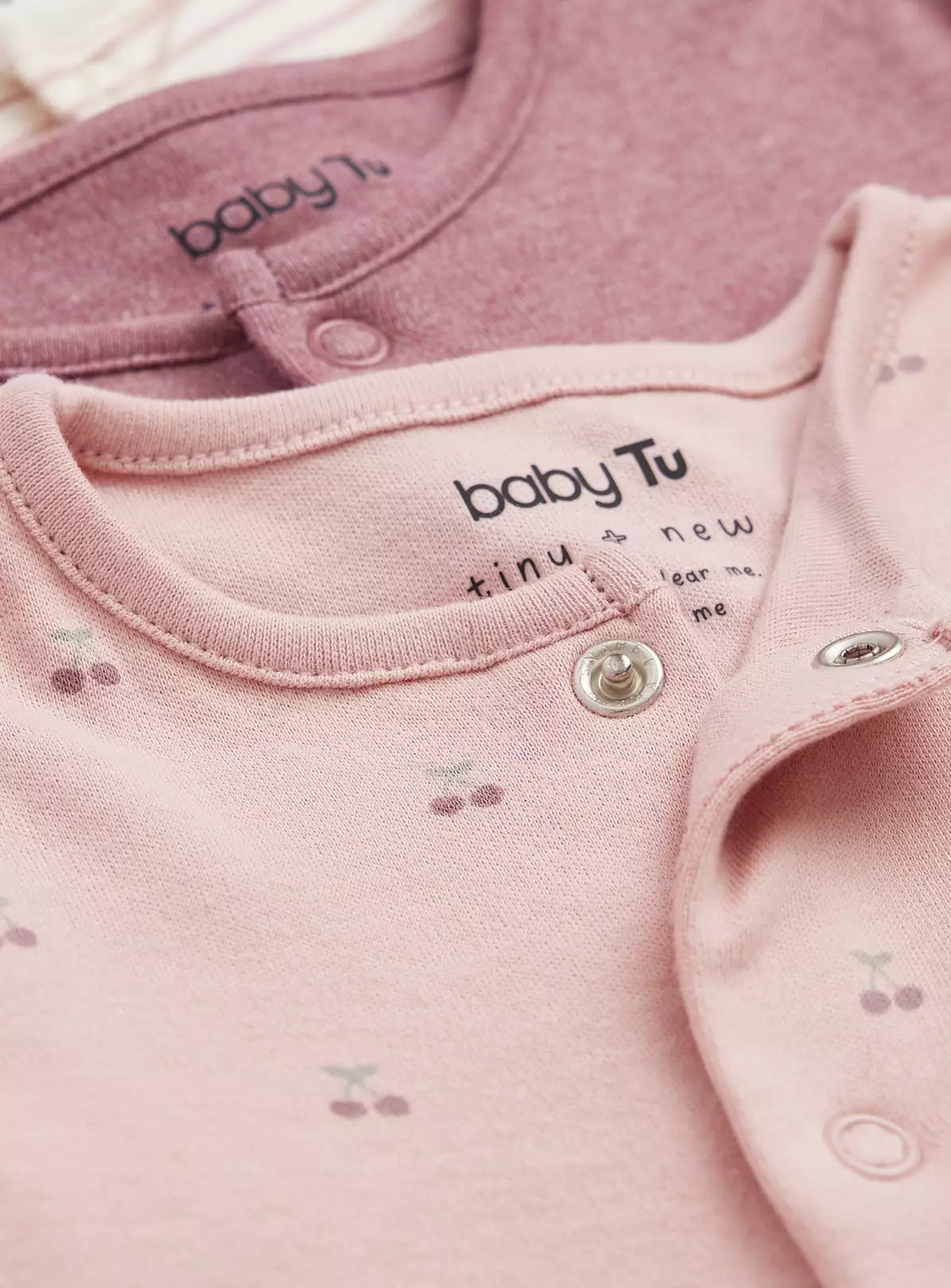 Set me 3 Tutina - Ngjyra Roze me Qershia