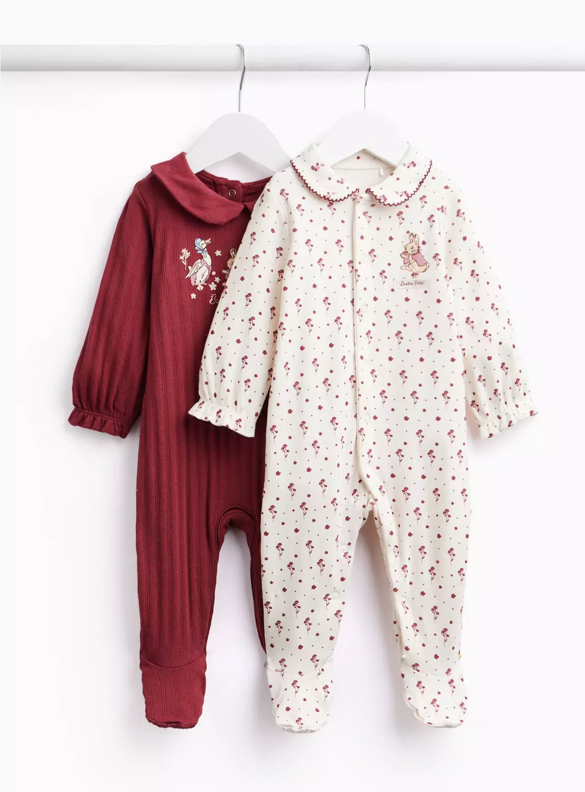 Set me 2 Tutina Vishnje dhe e Bardhe - Peter Rabbit