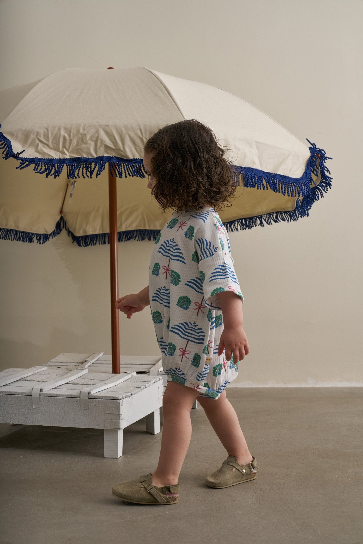 Rromper i Bardhe Oversize "Comfy Cubs"